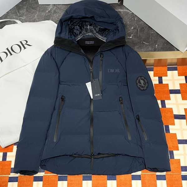 大人気！ディオール Descente&Peter Doig n級品 パファージャケット des70611
